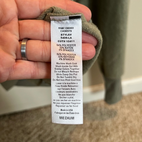 Project Social T Soft Sweater. Sage green. Size medium - Picture 4 of 7